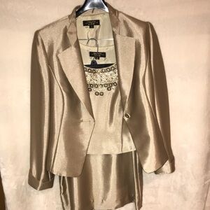 Tahari Arthur S. Levine Luxe 3 Piece Skirt Set - Size 8
